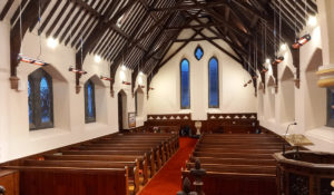 Manhattan infraroodverwarming geïnstalleerd in een kerk