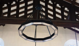 De Halo met een discrete zwarte afwerking