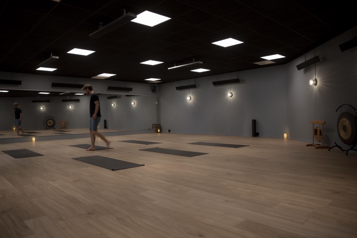 Trosa hot yoga studio verwarmd door Herschel Summits