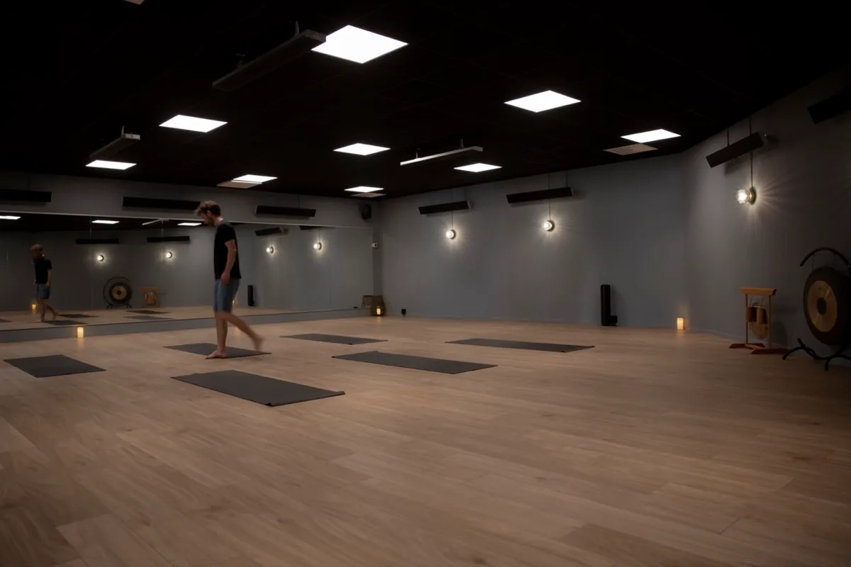 Trosa hot yoga studio verwarmd door Herschel Summits