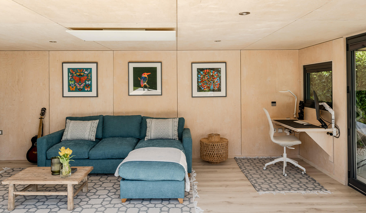 Infrarood verwarmingspanelen verwarmen een poolhouse